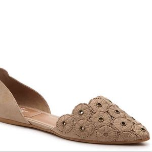 Crown Vintage Kourtnee Flat